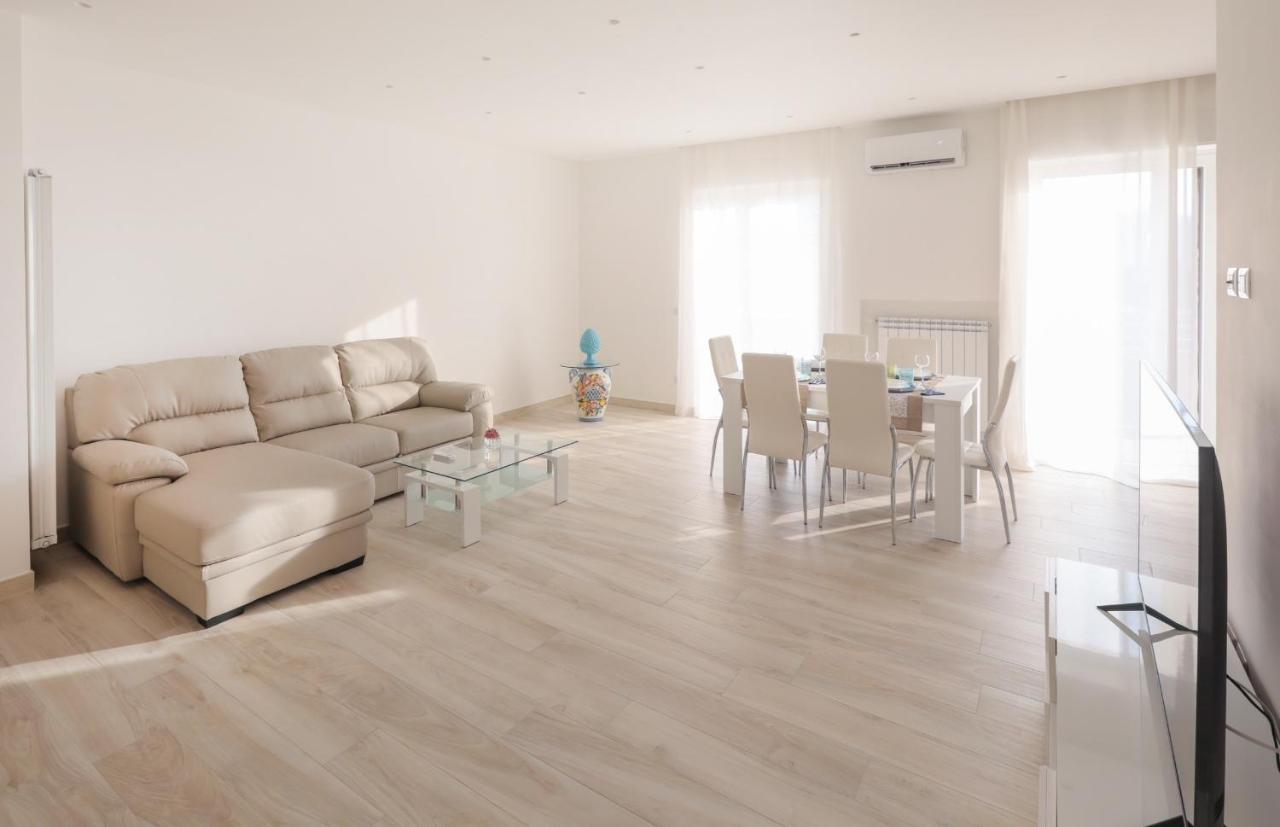 Angela Apartment Сорренто Экстерьер фото